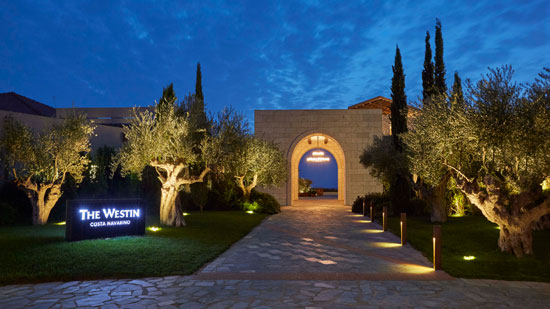 The Westin Costa Navarino Eingang Lobby